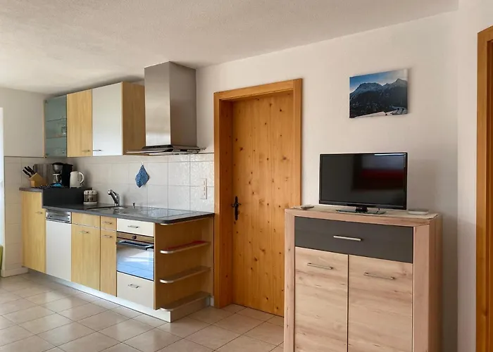 In Mit Panoramablick * Tschlin